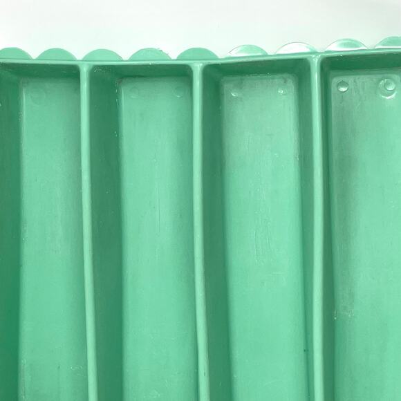 Blisscraft of Hollywood Vintage Drawer Organizer Green Molded Plastic Scalloped - Picture 14 of 15